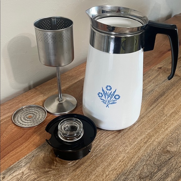 Vintage Pyrex Corningware “Blue Cornflower” 9 Cup Coffee Carafe - Picture 2 of 11